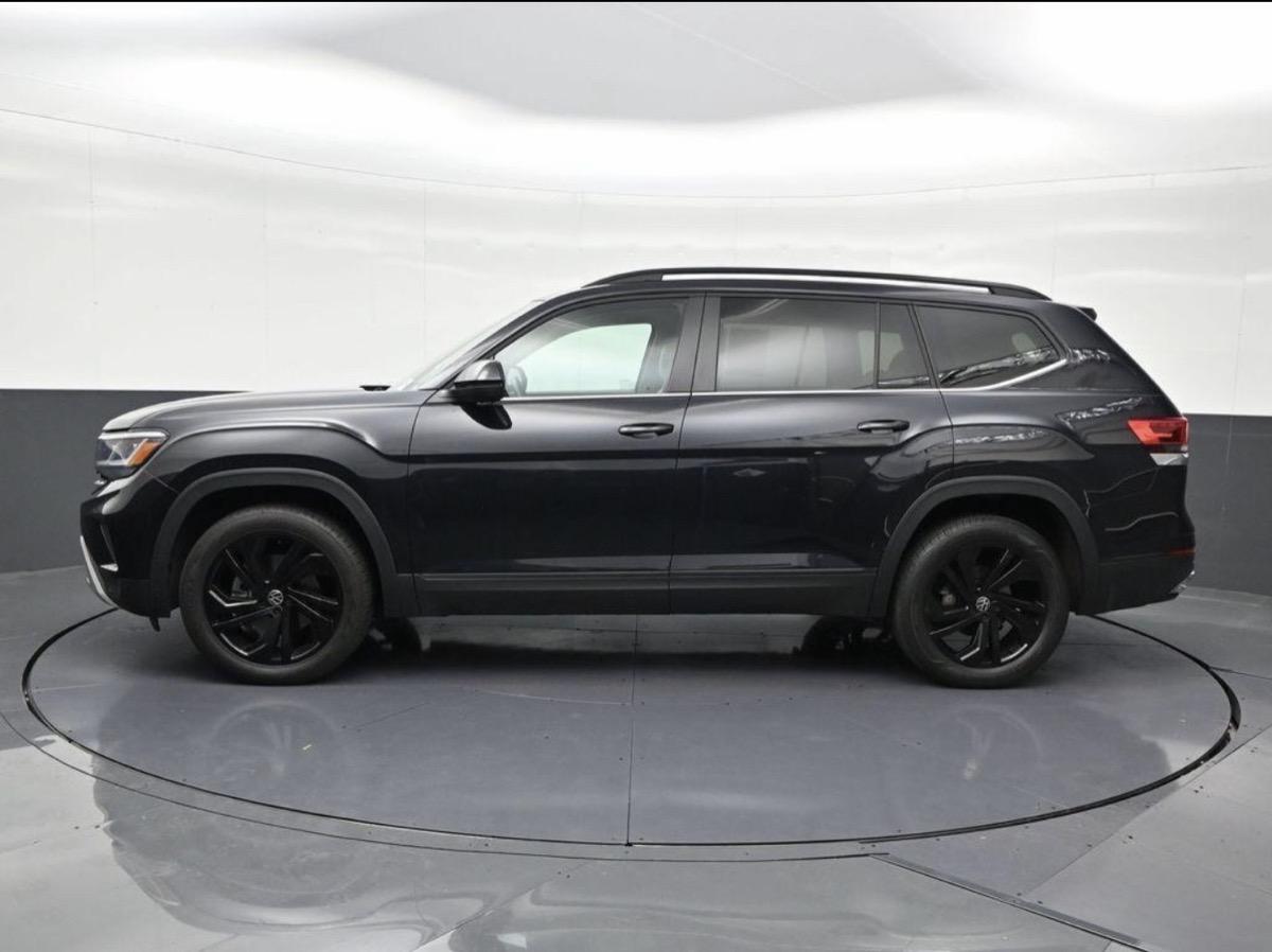 VOLKSWAGEN Atlas